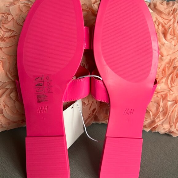 BNWT Bright Pink Slides Sz 10 from H&M - Picture 4 of 5